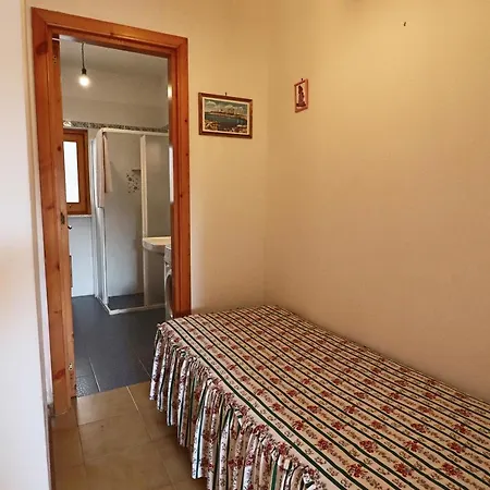 Дом отдыха House Cecilia In *