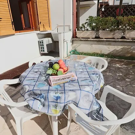 Дом отдыха House Cecilia In *