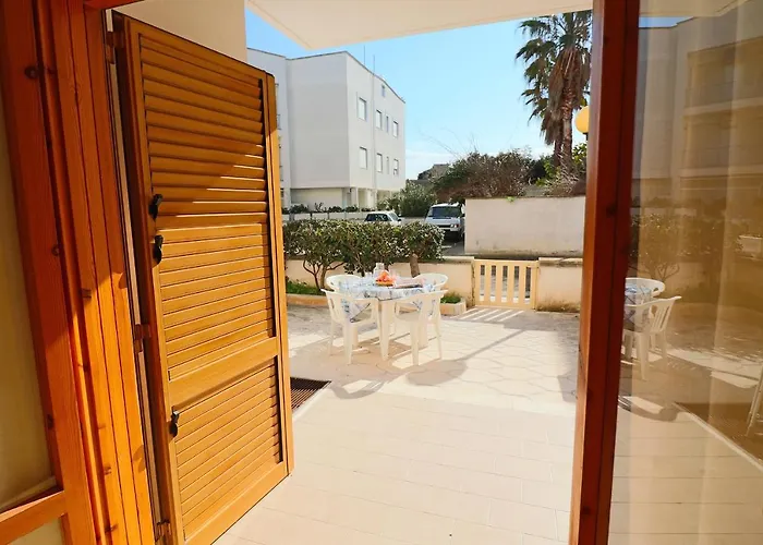 House Cecilia In *
